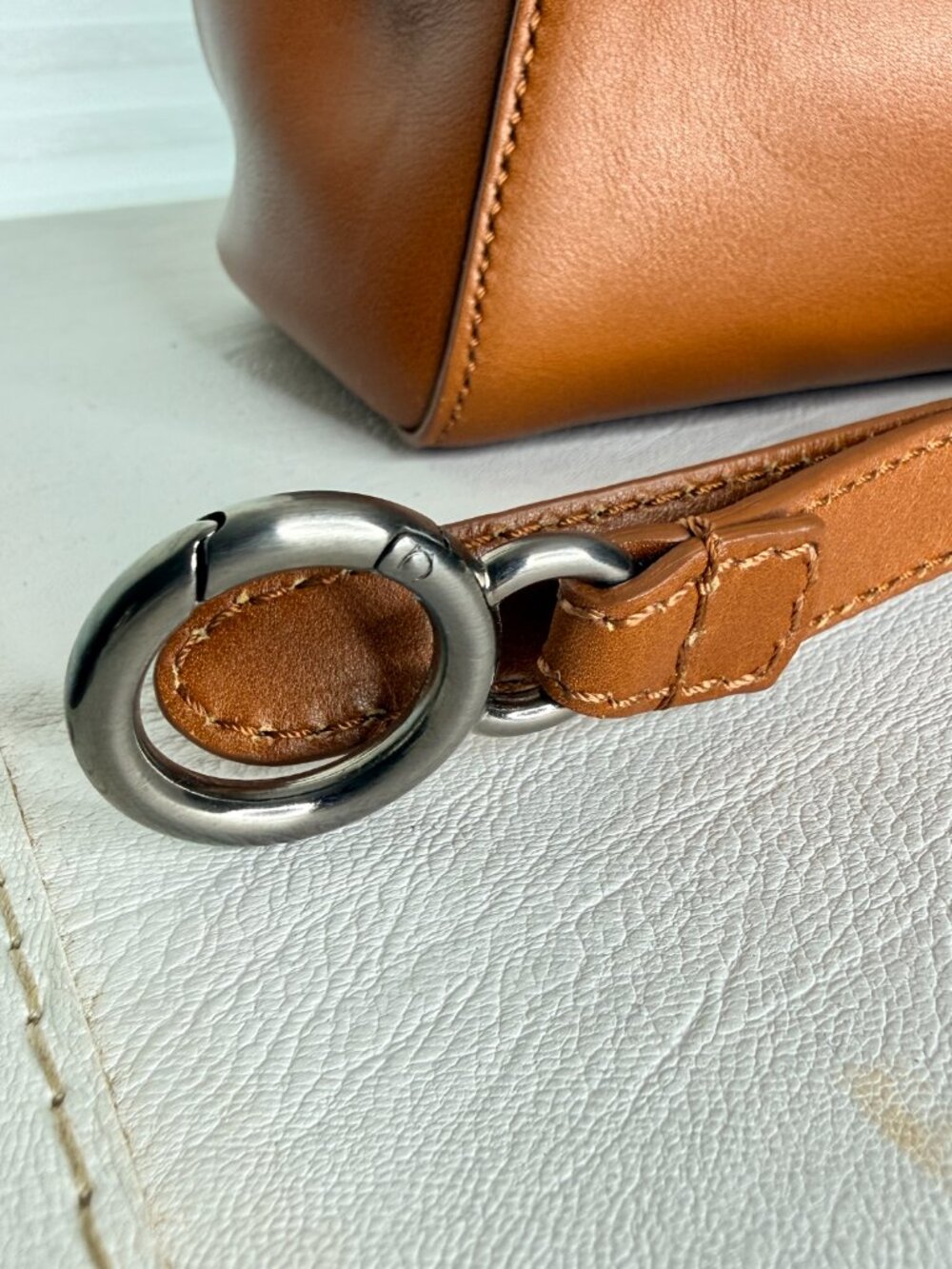 FENDI Peekaboo Regular 8BN226 Cognac Tan Calfskin Leather Bag Strap Orig Tags - Picture 9 of 17